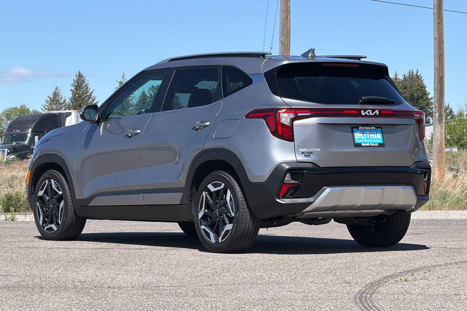 Thumbnail: 2024 Kia Seltos - 6