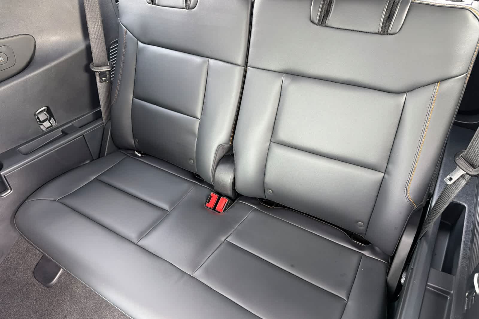 Thumbnail: 2026 Ford Explorer - 15