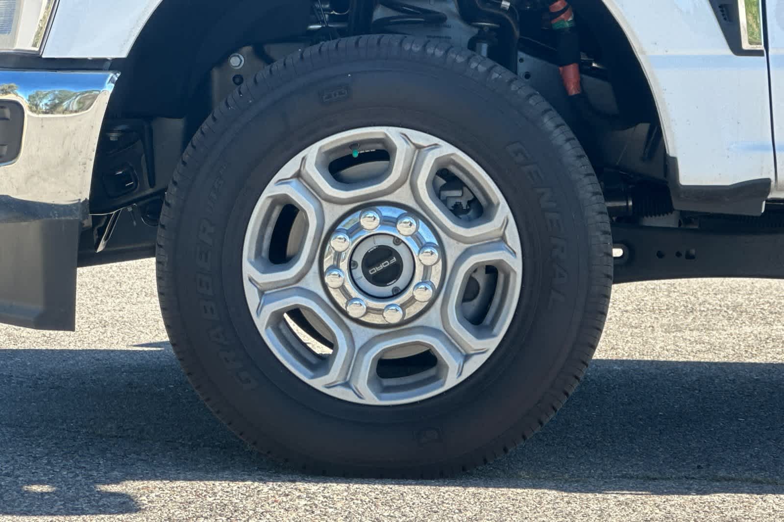 2026 Ford F-250 Super Duty XLT - Photo 24