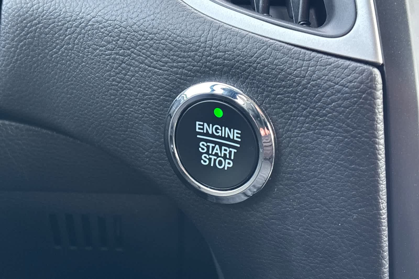 Thumbnail: 2024 Ford Edge - 22