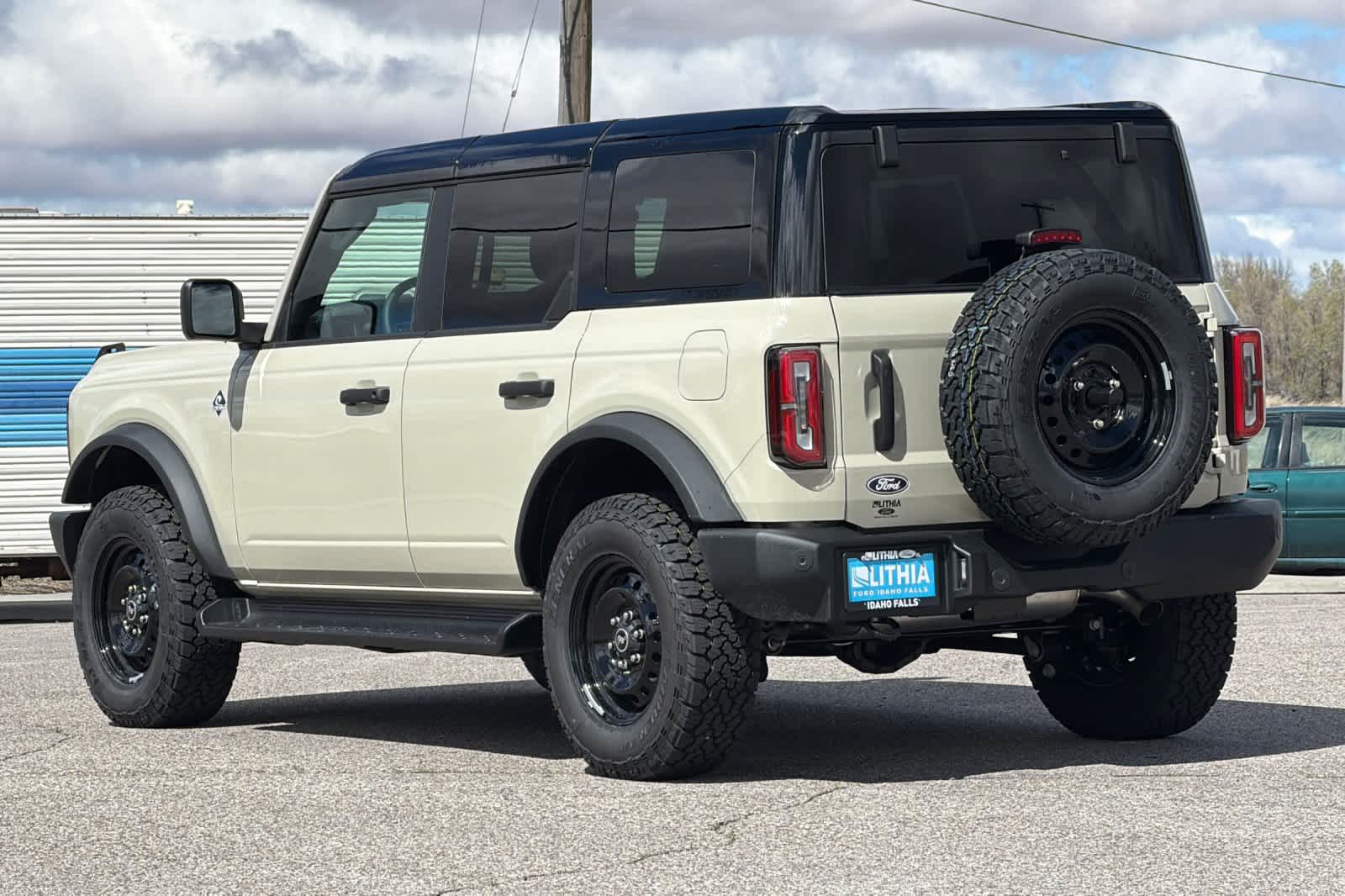 Thumbnail: 2026 Ford Bronco - 6