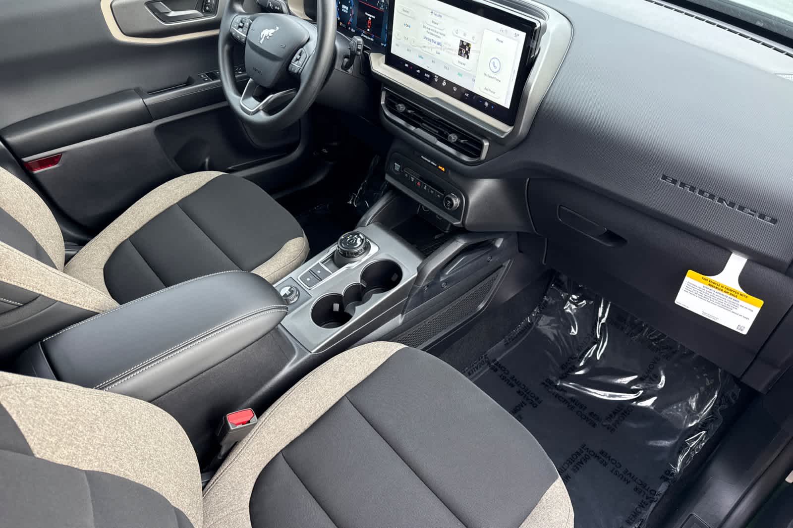 Thumbnail: 2025 Ford Bronco Sport - 16