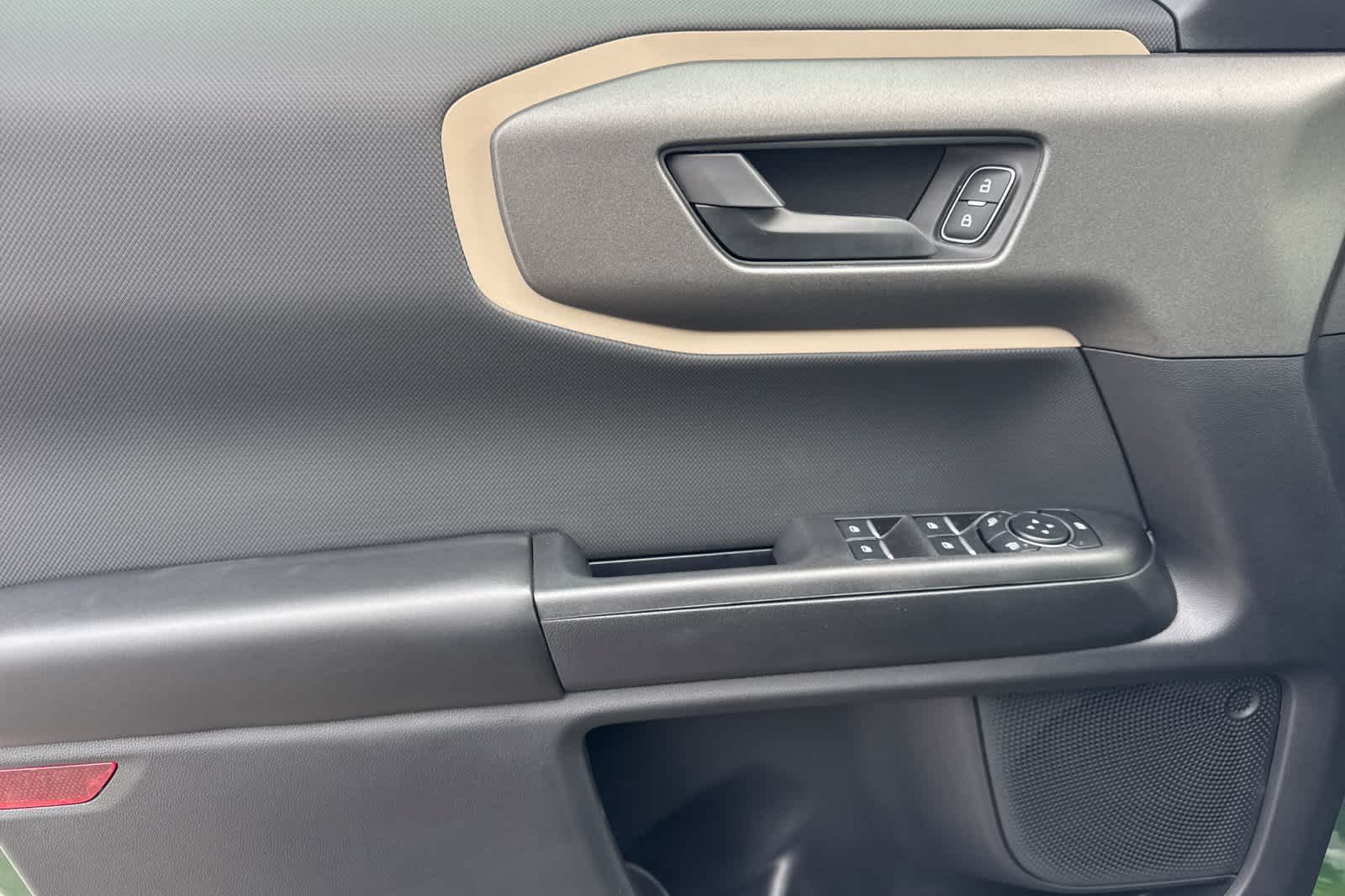 Thumbnail: 2025 Ford Bronco Sport - 12