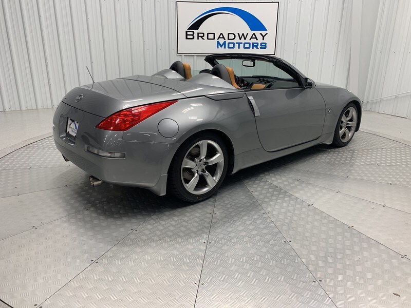 2006 Nissan 350Z Grand Touring 8