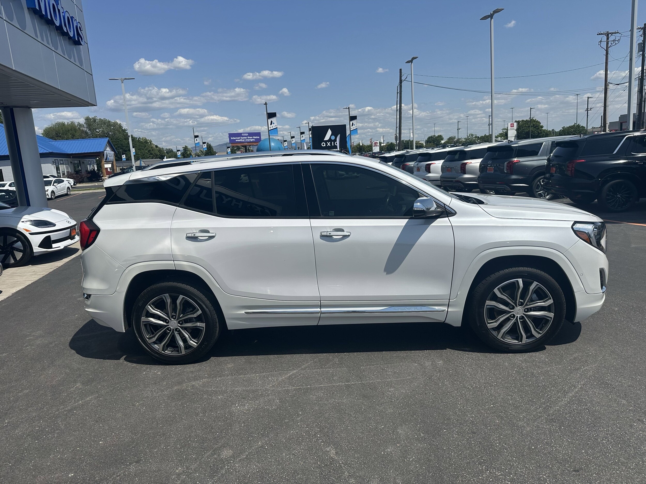 2020 Gmc Terrain Denali photo 4