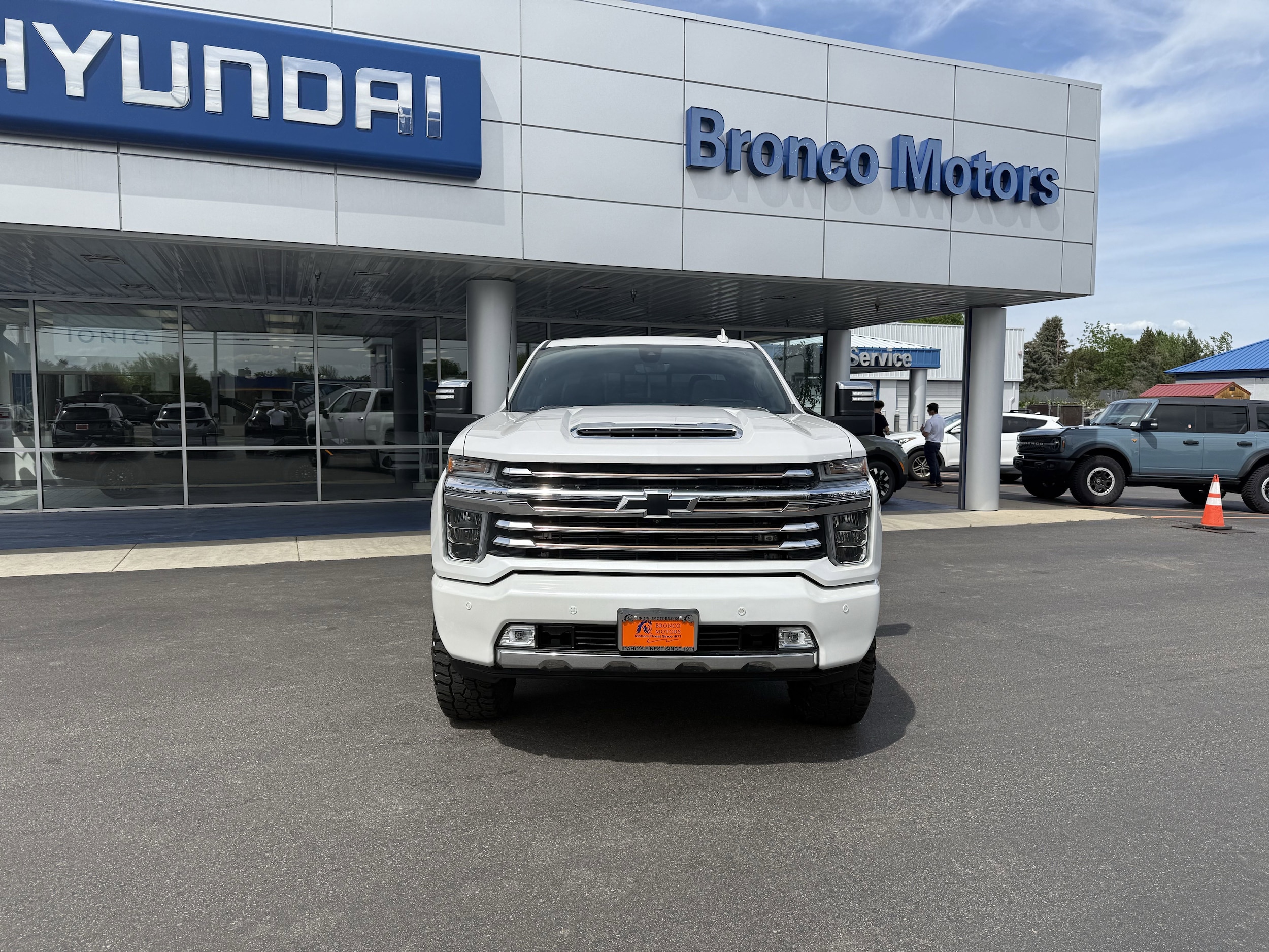 Used 2021 Chevrolet Silverado 3500HD High Country with VIN 1GC4YVEY1MF258522 for sale in Boise, ID