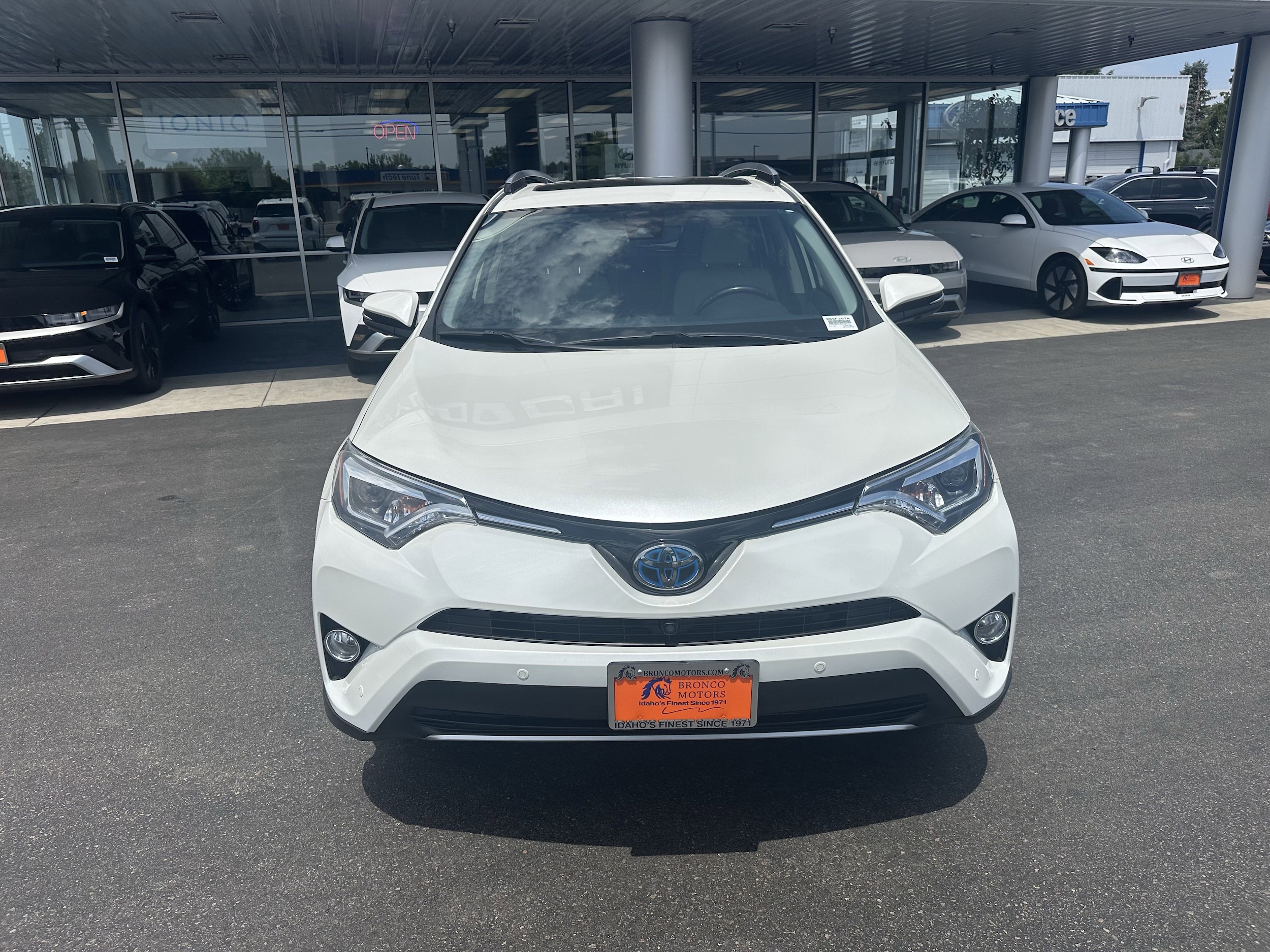 Used 2018 Toyota RAV4 Limited with VIN JTMDJREV7JD192776 for sale in Boise, ID
