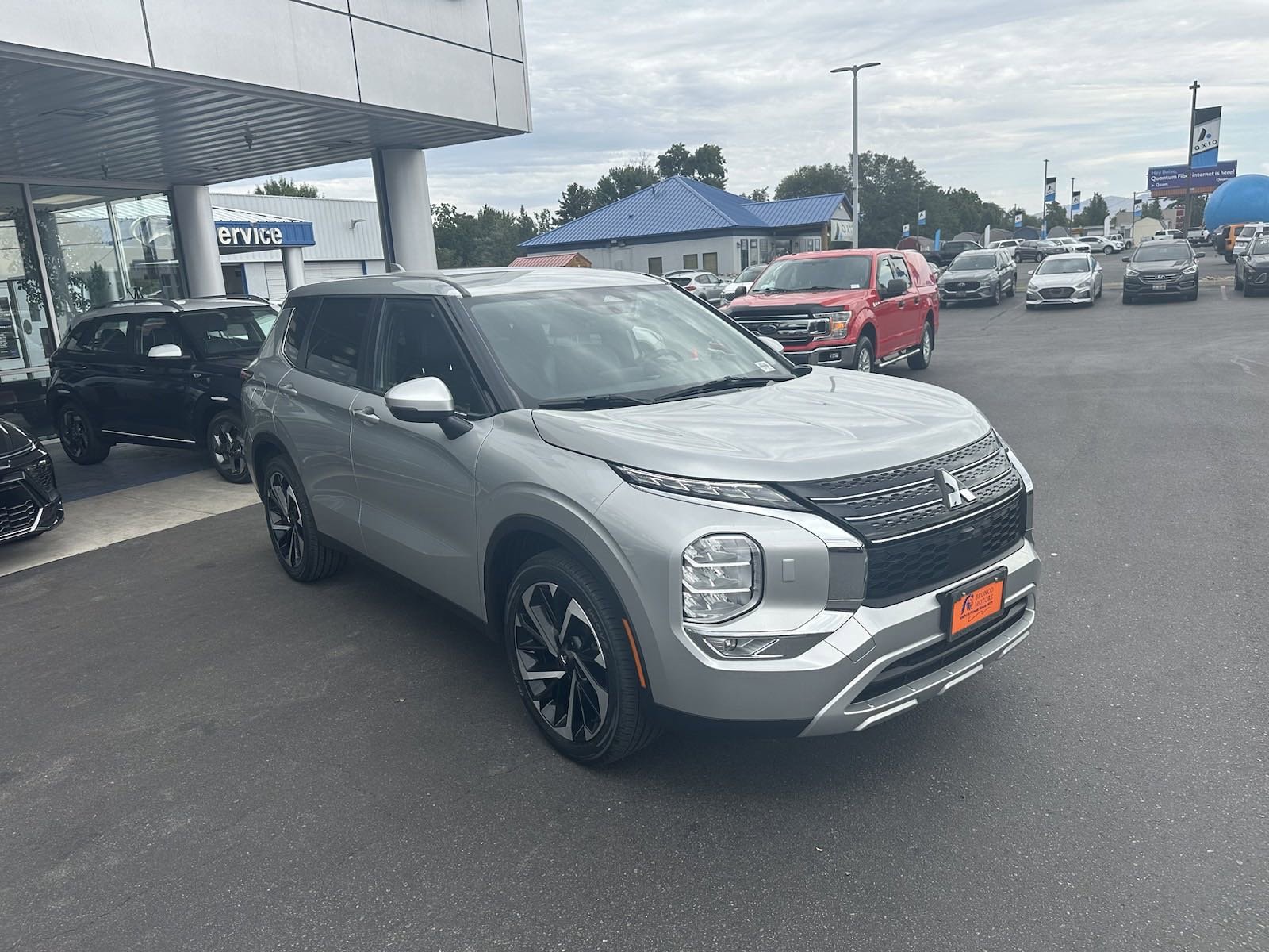 Used 2023 Mitsubishi Outlander SE Special Edition with VIN JA4J4UA85PZ027313 for sale in Boise, ID