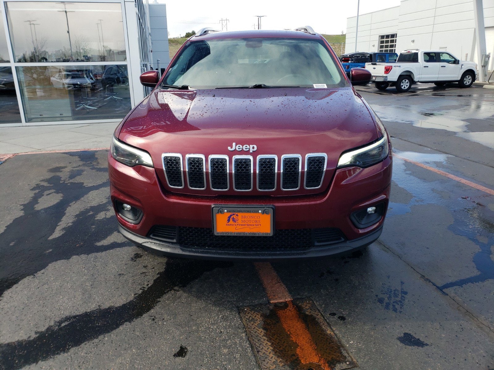 Used 2019 Jeep Cherokee Latitude Plus with VIN 1C4PJMLB8KD224208 for sale in Nampa, ID