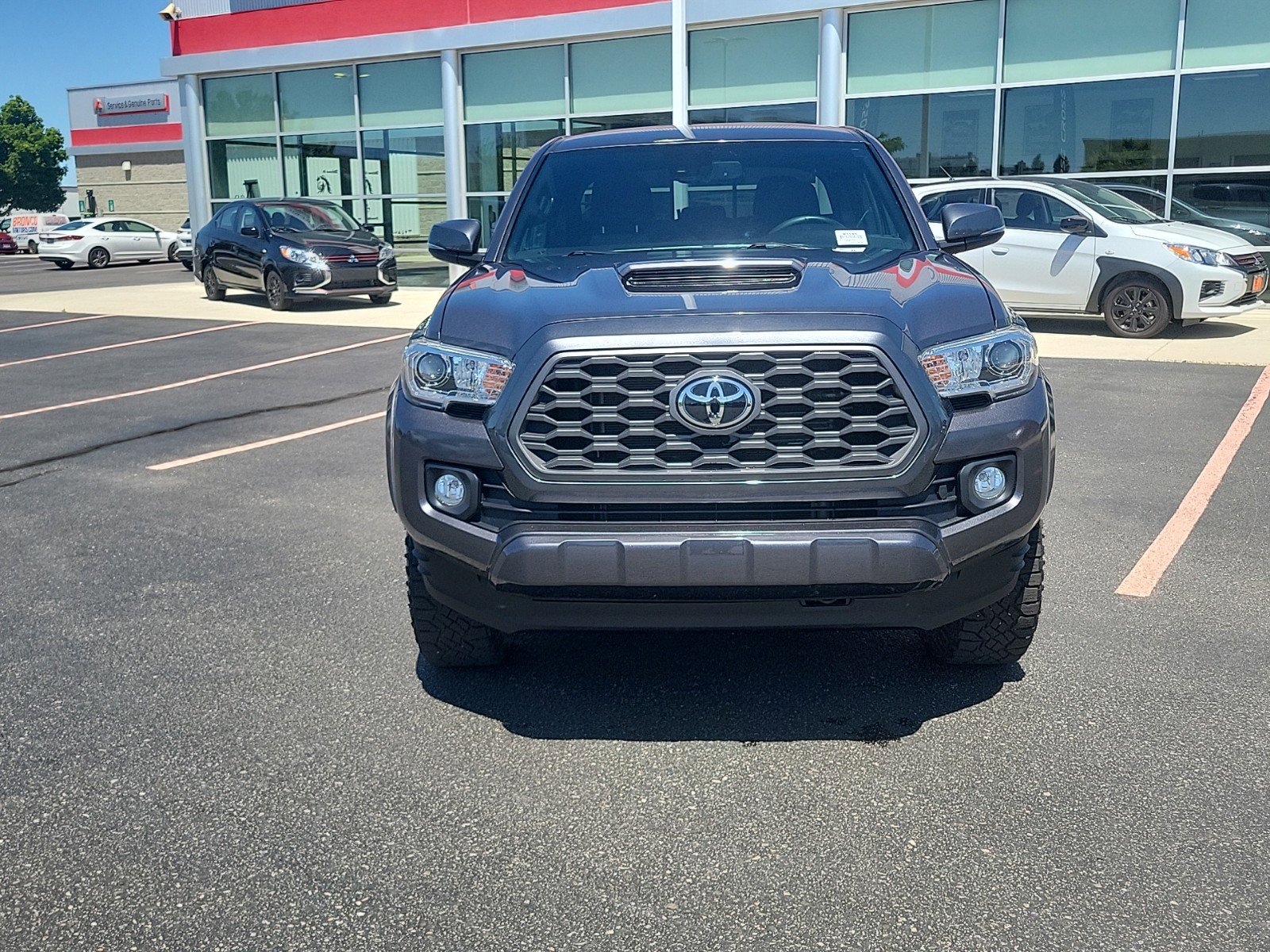 Used 2020 Toyota Tacoma SR with VIN 5TFDZ5BN8LX050721 for sale in Nampa, ID