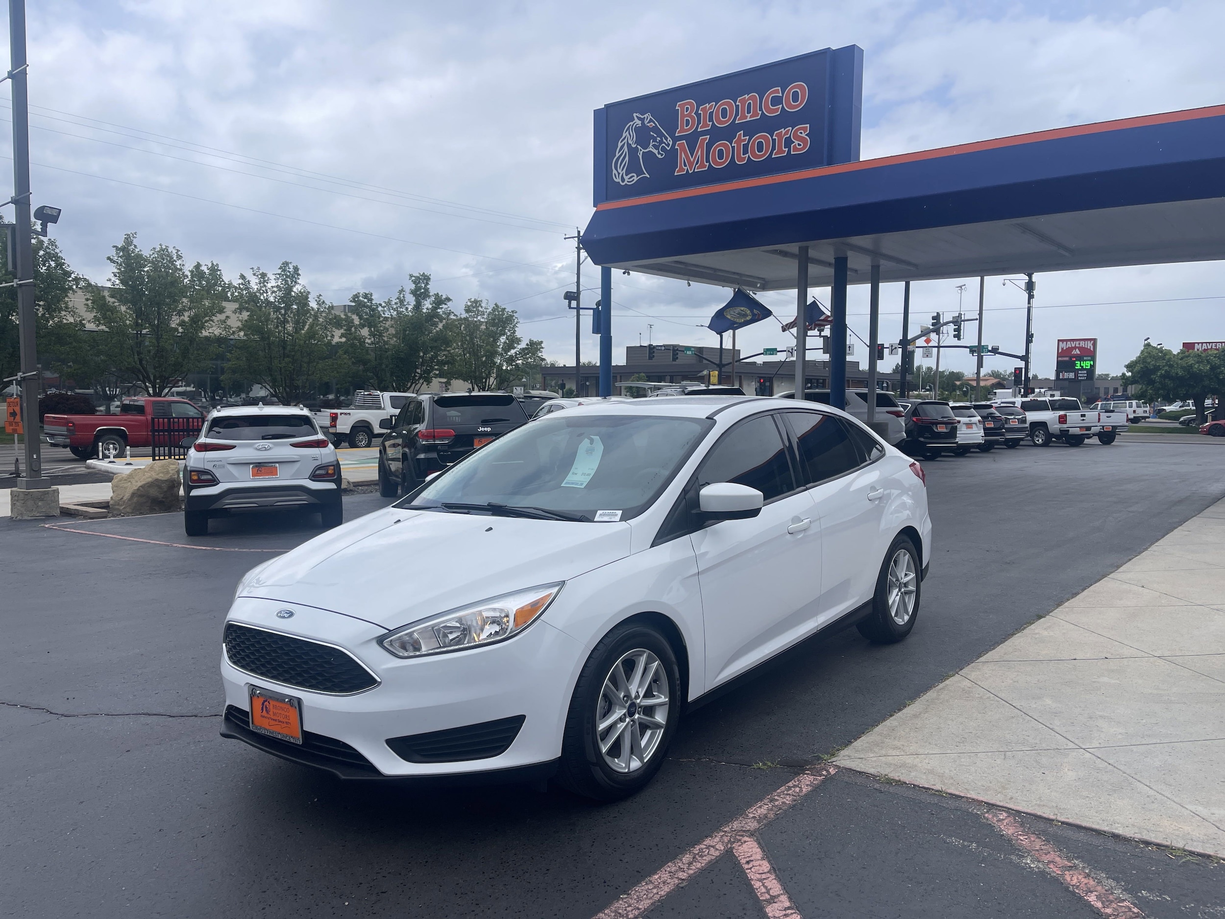 Used 2018 Ford Focus SE with VIN 1FADP3F28JL262149 for sale in Boise, ID