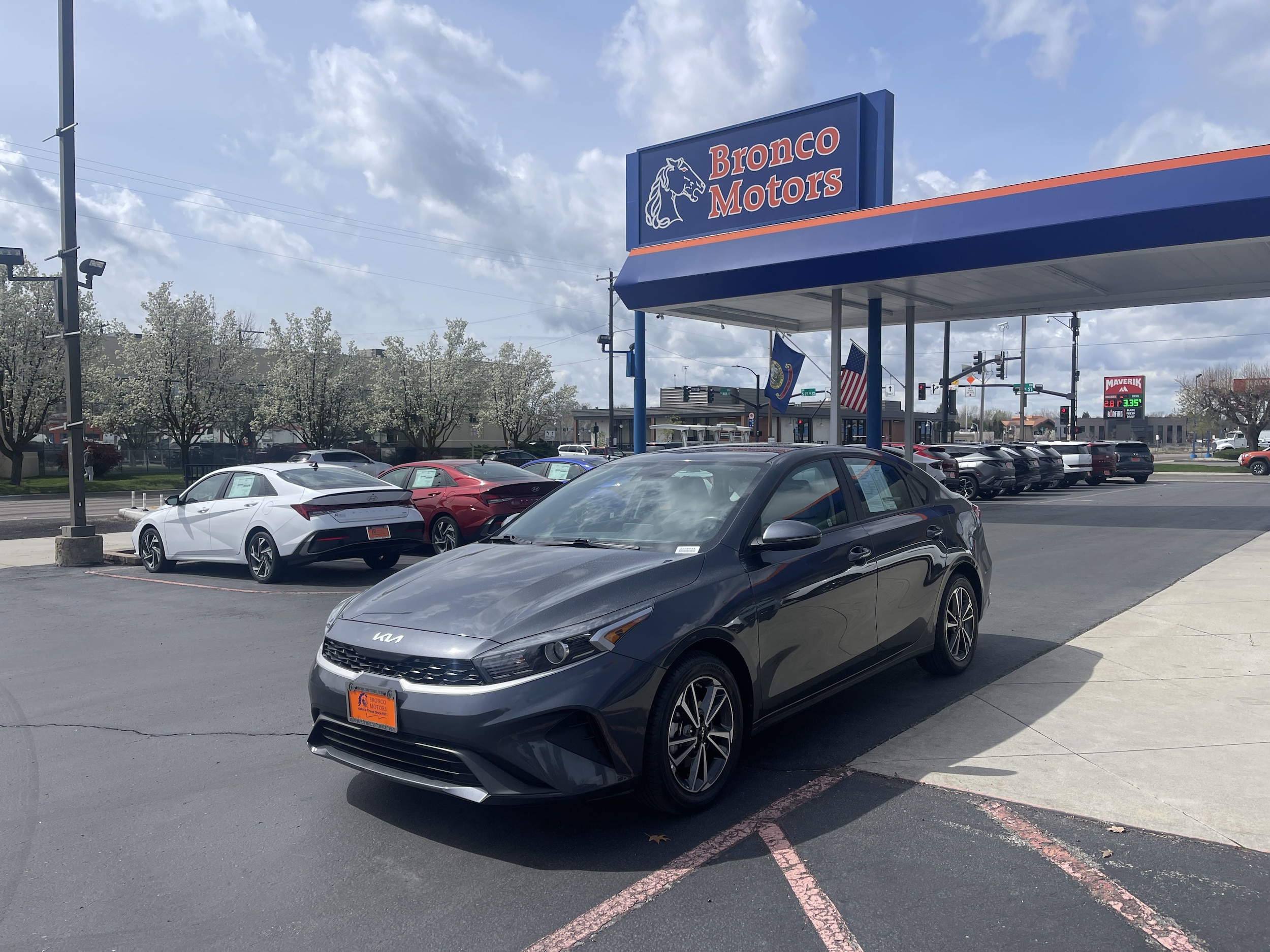 Used 2023 Kia Forte LXS with VIN 3KPF24AD2PE521381 for sale in Boise, ID