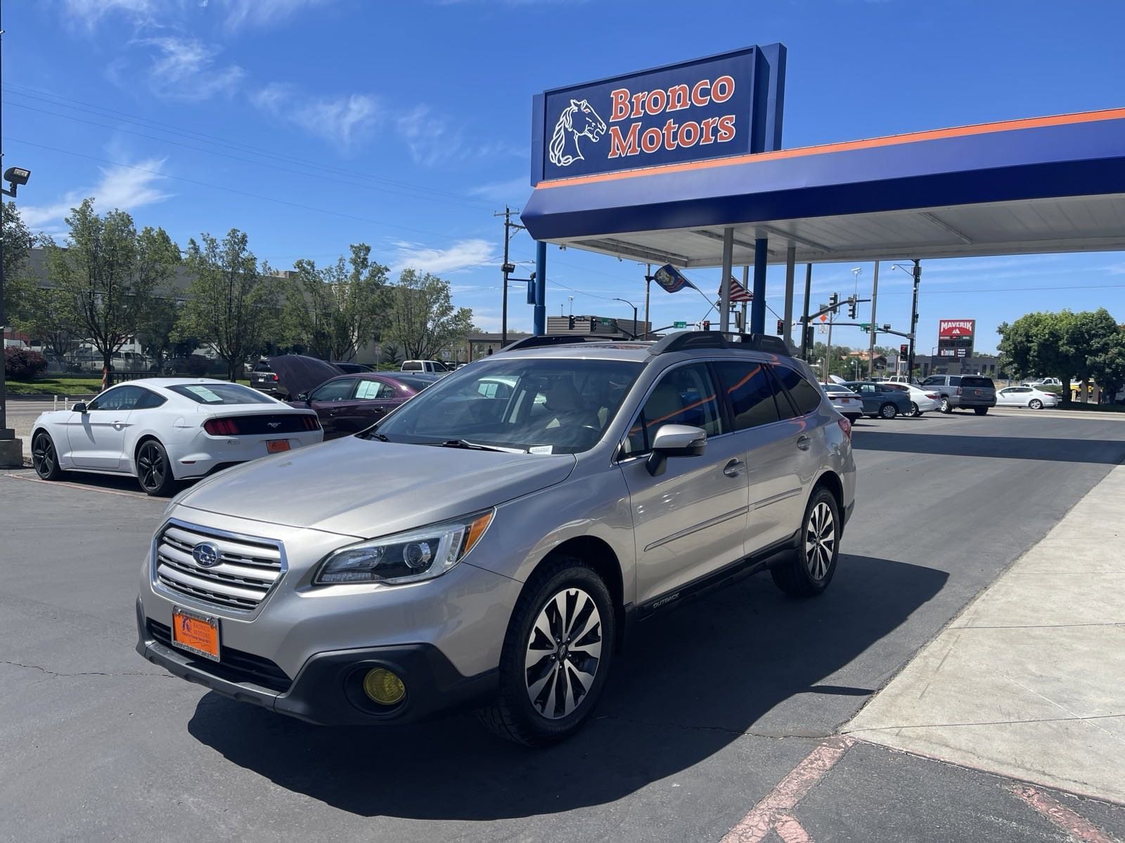 Used 2017 Subaru Outback Limited with VIN 4S4BSAKC9H3208917 for sale in Boise, ID