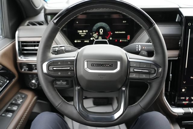 2026 GMC Yukon Denali Ultimate - Photo 30