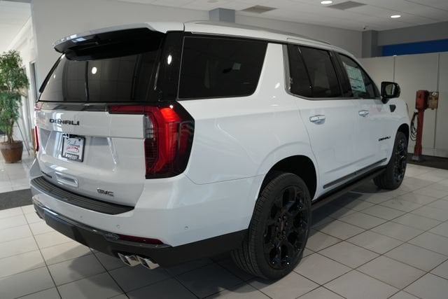 2026 GMC Yukon Denali Ultimate - Photo 7