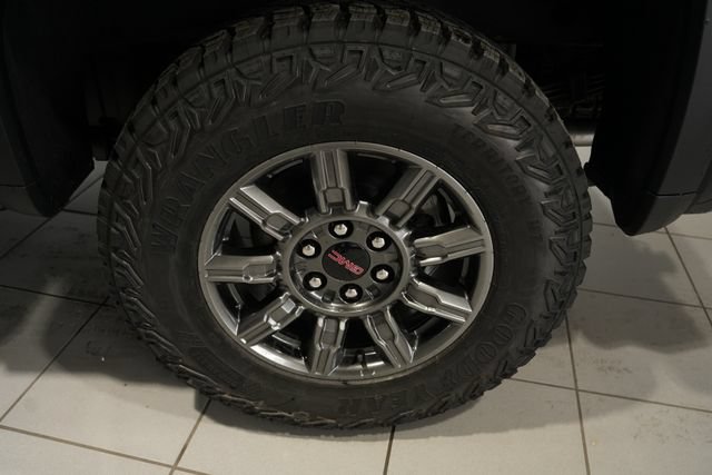 2026 GMC Sierra 1500 AT4X - Photo 11