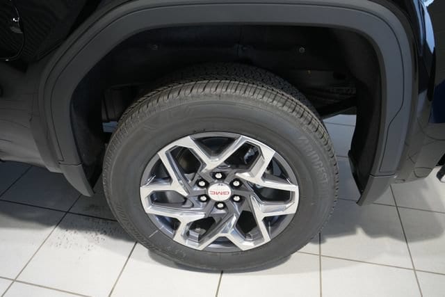 2026 GMC Sierra 1500 SLT - Photo 10