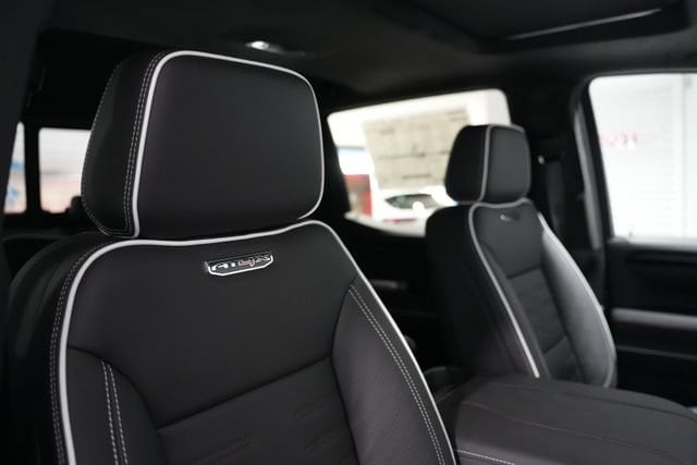 2026 GMC Sierra 1500 AT4X - Photo 21