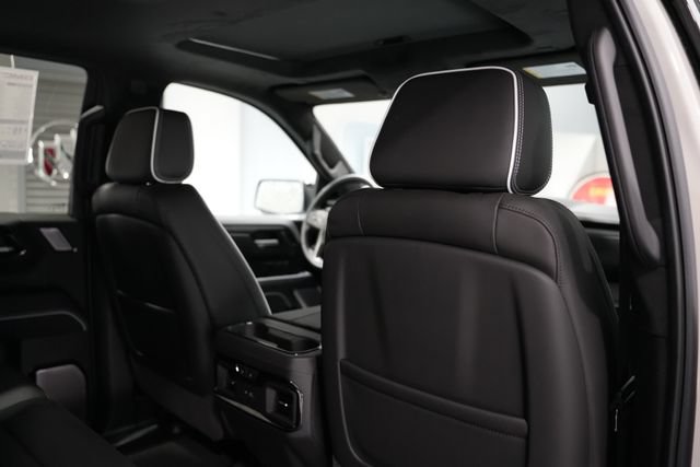 2026 GMC Sierra 1500 AT4X - Photo 19