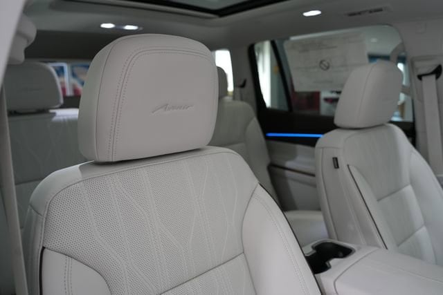 2026 Buick Enclave Avenir - Photo 24