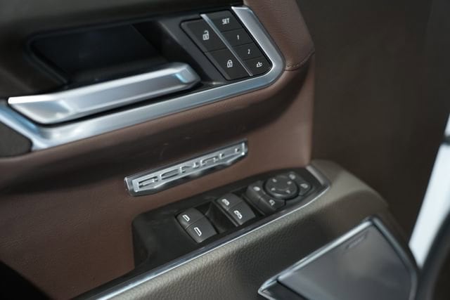 2026 GMC Sierra 1500 Denali - Photo 9