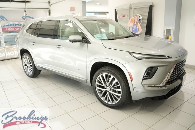 2026 Buick Enclave Avenir AWD's photo