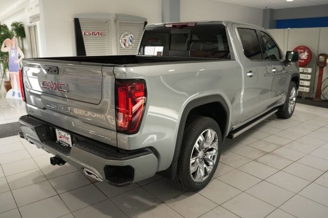2026 GMC Sierra 1500 Denali - Photo 7