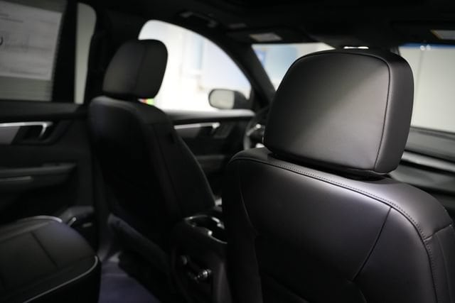 2026 Buick Enclave Preferred - Photo 23