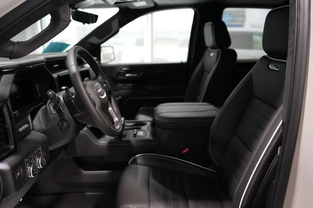 2026 GMC Sierra 1500 AT4X - Photo 13