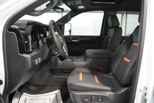 2026 GMC Sierra 3500HD AT4 - Photo 15