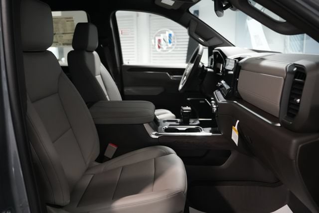 2026 GMC Sierra 1500 SLT - Photo 20
