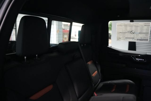 2026 GMC Sierra 1500 AT4 - Photo 18