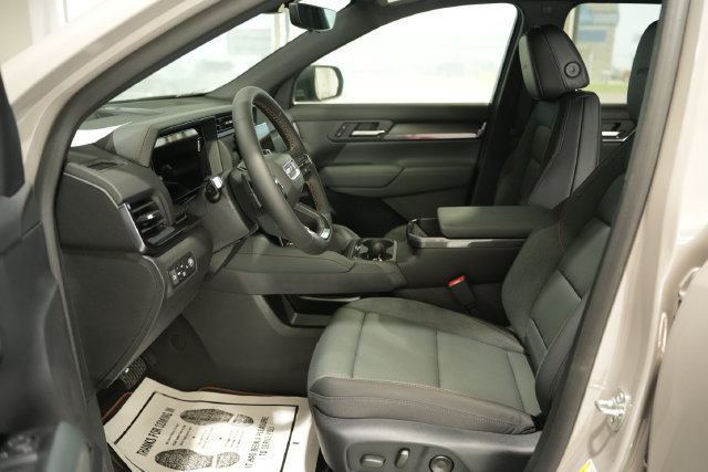 2027 GMC Terrain AT4 - Photo 16