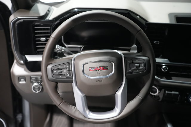 2026 GMC Sierra 1500 SLT - Photo 13