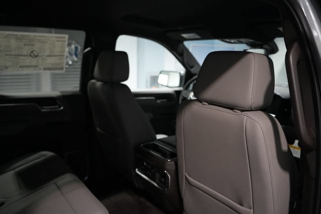 2026 GMC Sierra 1500 SLT - Photo 19