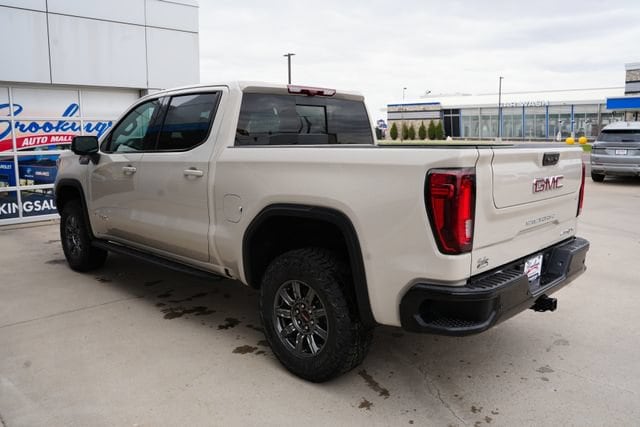 2026 GMC Sierra 1500 AT4X - Photo 37