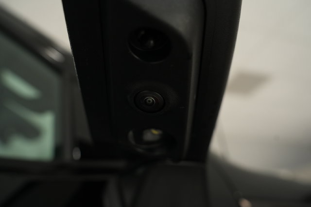 2026 GMC Sierra 1500 AT4X - Photo 7