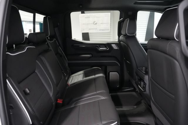 2026 GMC Sierra 1500 AT4X - Photo 17
