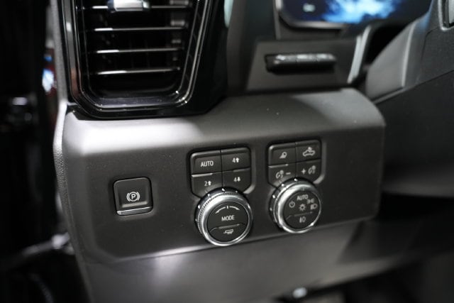 2026 GMC Sierra 1500 AT4X - Photo 13
