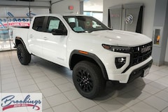 2026 GMC Canyon Elevation Truck
