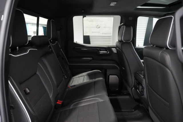 2026 GMC Sierra 1500 AT4X - Photo 18