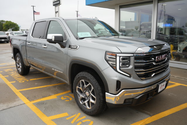 2026 GMC Sierra 1500 SLT - Photo 30