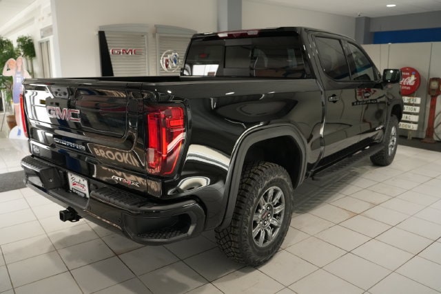 2026 GMC Sierra 1500 AT4X - Photo 8