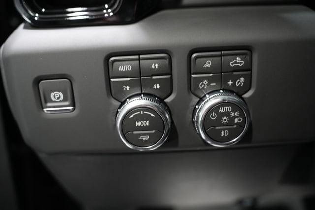 2026 GMC Sierra 1500 AT4 - Photo 12