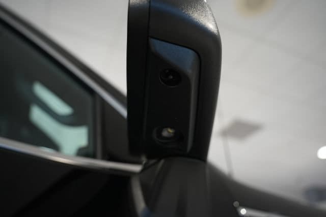 2026 GMC Sierra 1500 SLT - Photo 6