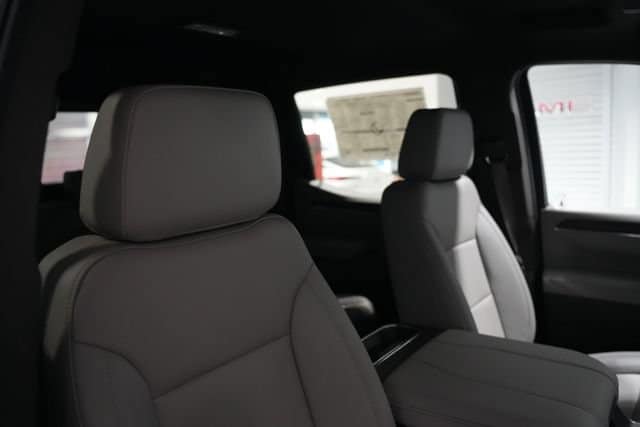 2026 GMC Sierra 1500 SLT - Photo 21