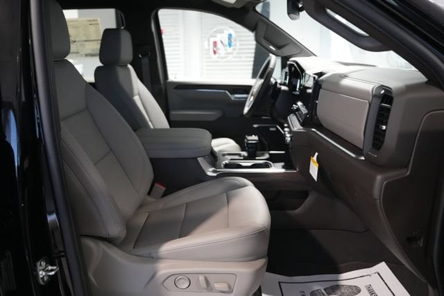 2026 GMC Sierra 1500 SLT - Photo 20