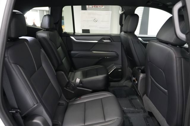 2026 GMC Acadia Elevation - Photo 19