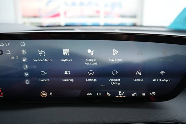 2026 Buick Enclave Preferred - Photo 28