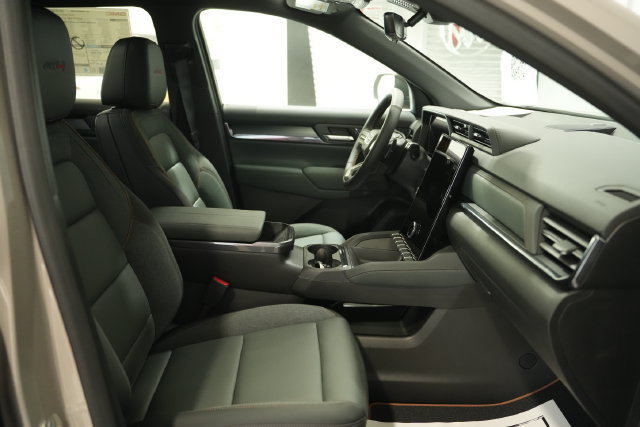 2027 GMC Terrain AT4 - Photo 21